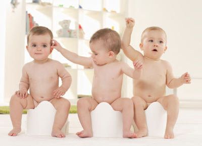 diaper-free babies love the itch-free environment and grow happily